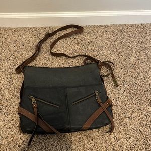 Lucky Brand 100% Leather purse